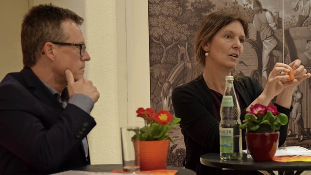 Engagierte Experten beim DGB-Gesprch: Karl-Heinz Schmid und Claudia Winker   | Foto: Beatrice Ehrlich