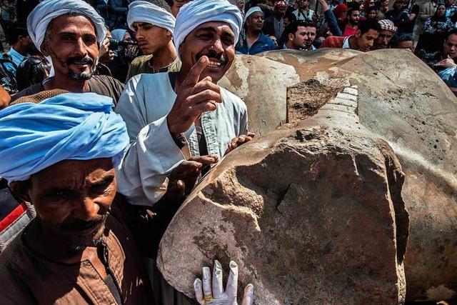 Wissenschaftler entdeckt Ramses-Statue in Schlammloch