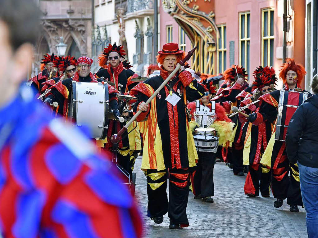 Straenfasnet in der Freiburger Innenstadt