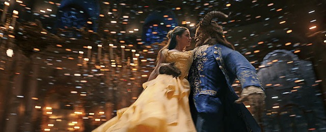 Die Schne tanzt mit dem Biest: Emma Watson, Dan Stevens  | Foto: Disney/afp