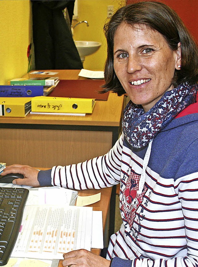 Bei Schulkoordinatorin Ina Eckert-Stei... und Schule in Hinterzarten zusammen.   | Foto: DIETER MAURER