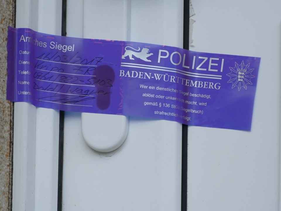 Die Polizei ermittelt.  | Foto: Lena Marie J�rger
