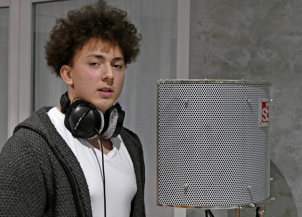 Der 18jährige Marco Martino rappt und hat jetzt einen YoutubeKanal