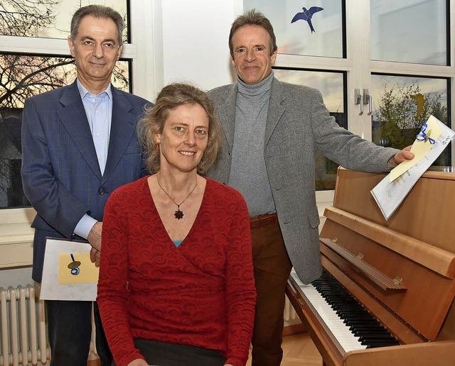 Die Musiklehrer Heide Boie, Dietmar Sc...r Musikschule Breisgau ausgezeichnet.   | Foto: Andrea Steinhart