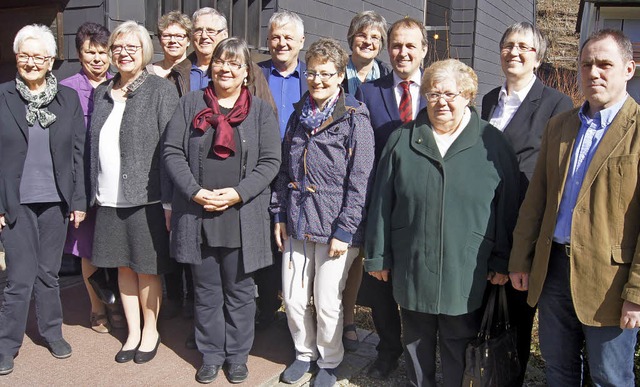 Die Visitationskommission mit Dekan R...arbara Mller-Grtner (2.von rechts).   | Foto: Roland Gutjahr
