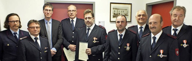 Ehrungen bei der Feuerwehr Kappel-Graf...Matthäus Oswald und Bernhard Göppert. | Foto: Rudi Rest Ehrungen bei der Feuerwehr Kappel-Graf...Matthäus Oswald und Bernhard Göppert. | Foto: Rudi Rest
