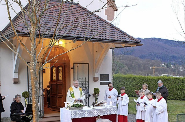 Den heiligen Josef feierten  Katholiken in der Kapelle.   | Foto: H. Bader