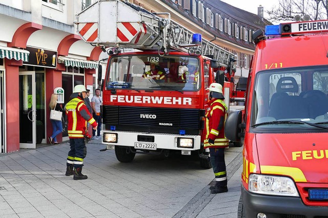 Die Rheinfelder Feuerwehr &#8211; hier...n lnger ber ein zentrales Gertehaus  | Foto: Maja Tolsdorf