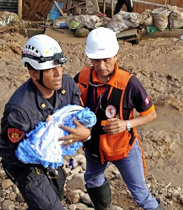 Peru wird von Hochwasser heimgesucht. ...elt-Kreis Oberried bittet um Spenden.   | Foto: dpa