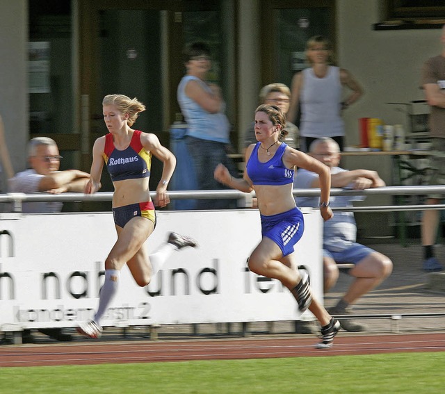 Im Wiesentalstadion soll es auch ber ...gehen, findet man beim  TuS Hllstein.  | Foto: Archivfoto:  Meller/ZVG