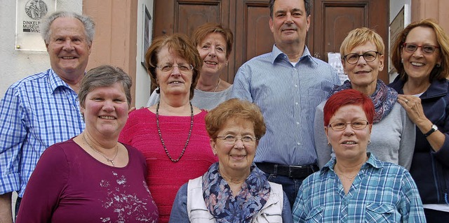 Das  Vorstandsteam mit Eugen Meyer (hi...ks), Gerlinde Hinz und Ingrid Krafft.   | Foto: Petra Wunderle