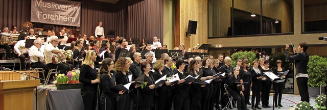 Erstmals leitete Elvira Nbling beim K... Forchheim, sondern auch einen Chor.    | Foto: Helmut Hassler