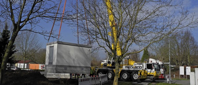 Der Verteiler fr das Breitband in Buggingen wurde aufgestellt.   | Foto: Sigrid Umiger