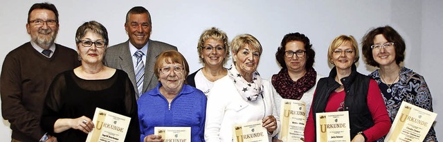 Ehrungen (von links): Roland Hirsch, I..., Jutta Vetterer und Claudia Lienert    | Foto: Heidi Fssel