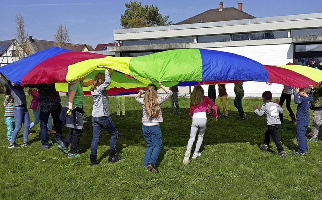 Auch Spiele im Freien gab es beim  Kin...r und Claudia Kolz organisiert wurde.   | Foto: privat