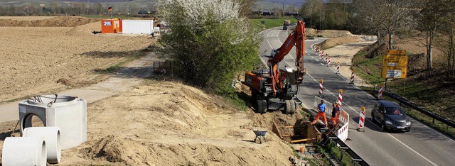 Die Grobaustelle auf und neben der Bad Krozinger Umgehungsstrae L120   | Foto: Barbara Schmidt