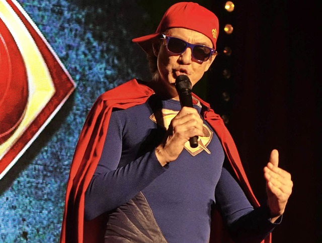 Als &#8222;Supa Richie&#8220; im Super...atze Knop die Fans im Gloria-Theater.   | Foto: Roswitha Frey