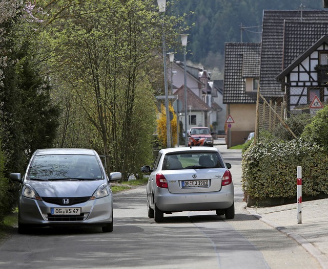 Begegnungsverkehr in der Gereutertalstrae   | Foto: Christoph Breithaupt