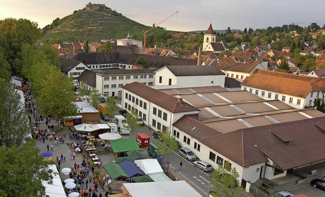 Das Schladerer-Areal in Staufen vom Ri...Mediathek und Vereinsrumen entstehen.  | Foto: Archivfoto: Markus Donner