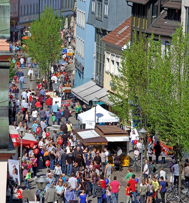 Offenburg ldt zum Einkaufsbummel am Sonntag ein.  | Foto: hsl