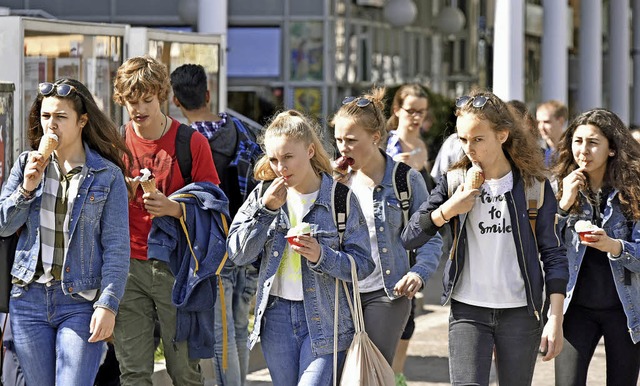 Eis, Eis, Baby: Wer Lust auf ein Eis h...einen Euro fr eine Kugel hinlegen.     | Foto: Michael Bamberger