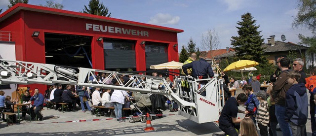 Endlich lachte der Wettergott der Bad ...ertehauses stimmte am Sonntag alles.   | Foto: Fotos: Martina Faller