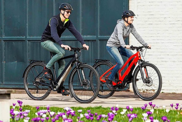 Mit den neuen E-Bikes kannst Du ohne Anstrengung auch lange Radtouren machen.  | Foto: BIKESportWorld Freiburg
