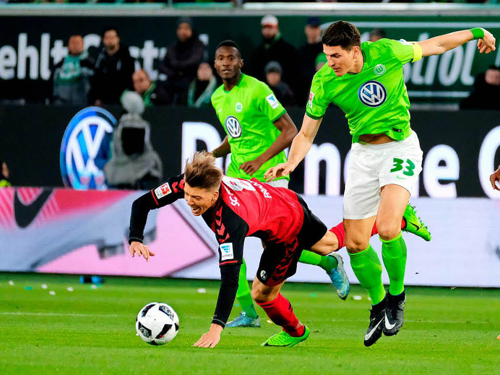 Zunchst schien Freiburg mit einem 0:0 zufrieden. Doch als Petersen ins Spiel kam, roch es nach einem SC-Tor. Dieses fiel in der 78. Minute und blieb das einzige des Tages.