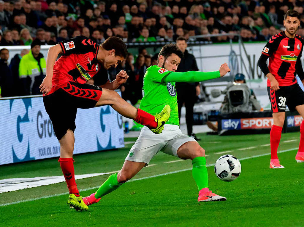 Zunchst schien Freiburg mit einem 0:0 zufrieden. Doch als Petersen ins Spiel kam, roch es nach einem SC-Tor. Dieses fiel in der 78. Minute und blieb das einzige des Tages.