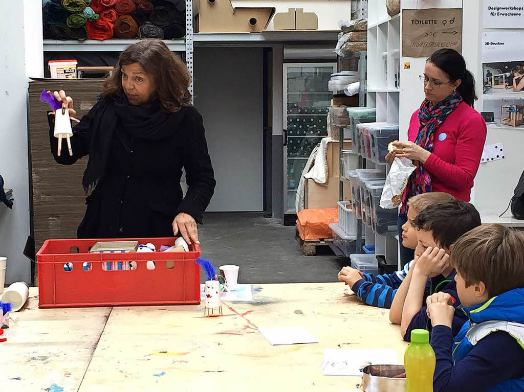 Im Workshop durften die Zisch-Reporter einen eigenen Roboter bauen.