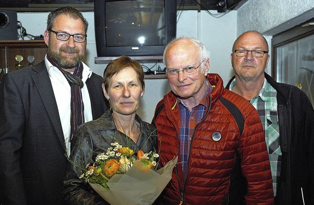 Vorsitzender Thomas Schlageter (links)...Daneben ihr Nachfolger Wolfgang Bhm.   | Foto: Jrgen Schweizer