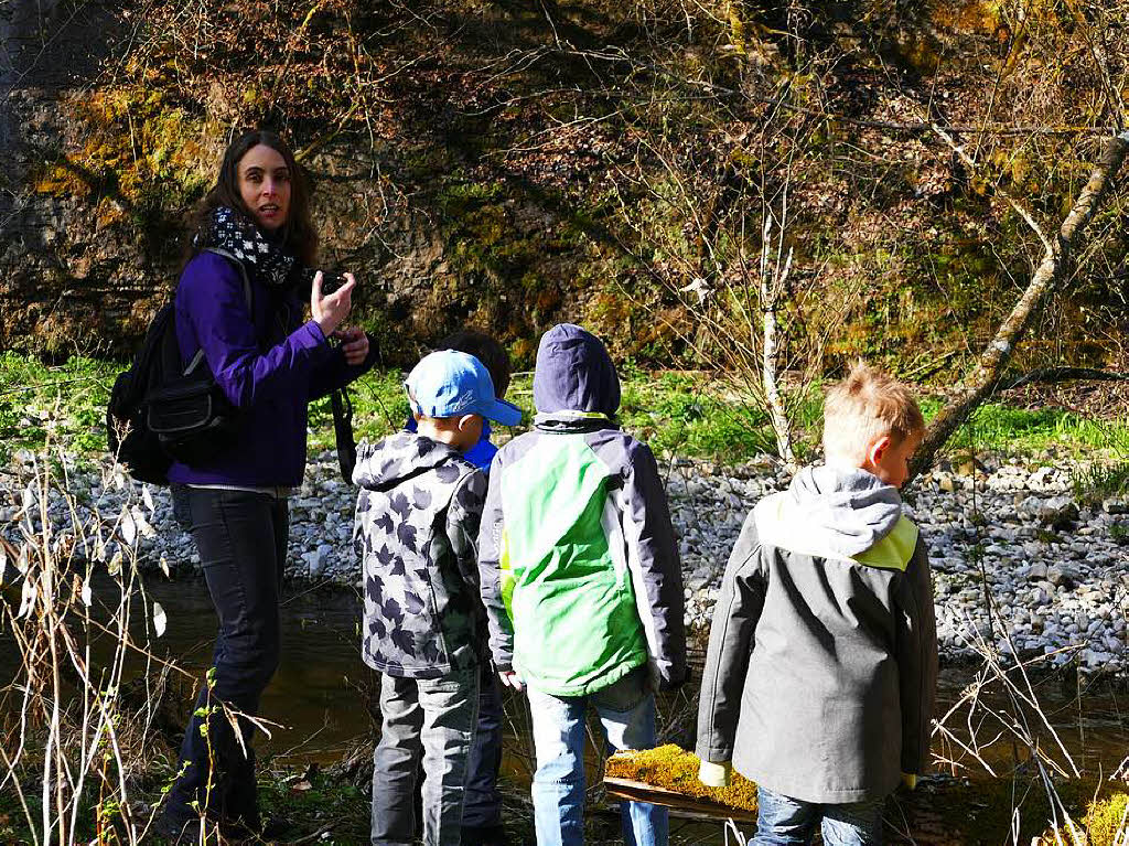 Jede Menge zu entdecken gibt es in der Wutachschlucht bei Ewattingen. Mitarbeiter der vier komobile des Landes, Wutachranger Martin Schwenninger und die Ehrenamtlichen der Bergwacht und des DRK waren mit von der Partie.