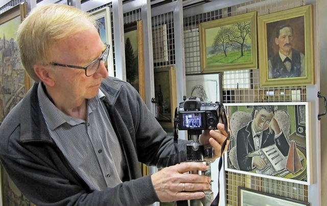 Die Kamera ist fr Robert Rosenfelder ...des groen Bestands des Thoma-Museums.  | Foto: Susanne Filz