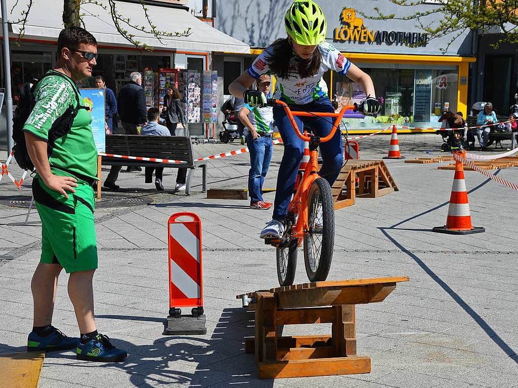 Die Sportgemeinschaft Rheinfelden beteiligte sich am Mobilittstag mit einer Fahrradhindernisparcours fr Kinder.