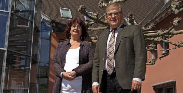 Staatssekretrin Brbl Mielich zu Besu... dem auch Neuenburg profitieren wird.   | Foto: Dorothee Philipp