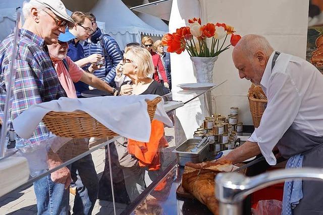 4500 Besucher kamen zum ersten Genussmarkt nach Vogtsburg-Oberbergen