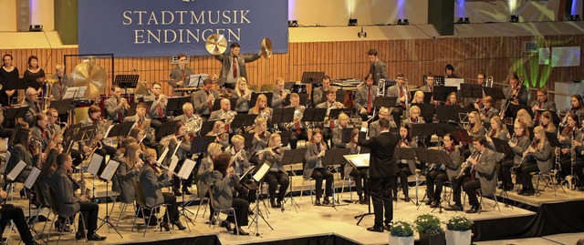 Eindrucksvoll war das  Klangvolumen de... beim Jahreskonzert in der Stadthalle.  | Foto: Helmut hassler