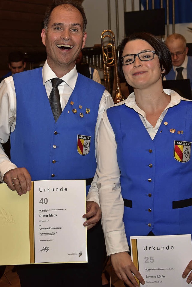 Dieter Mack und Simone Lhle sind auch im Vorstand aktiv.  | Foto: Hans-E. Meidhof