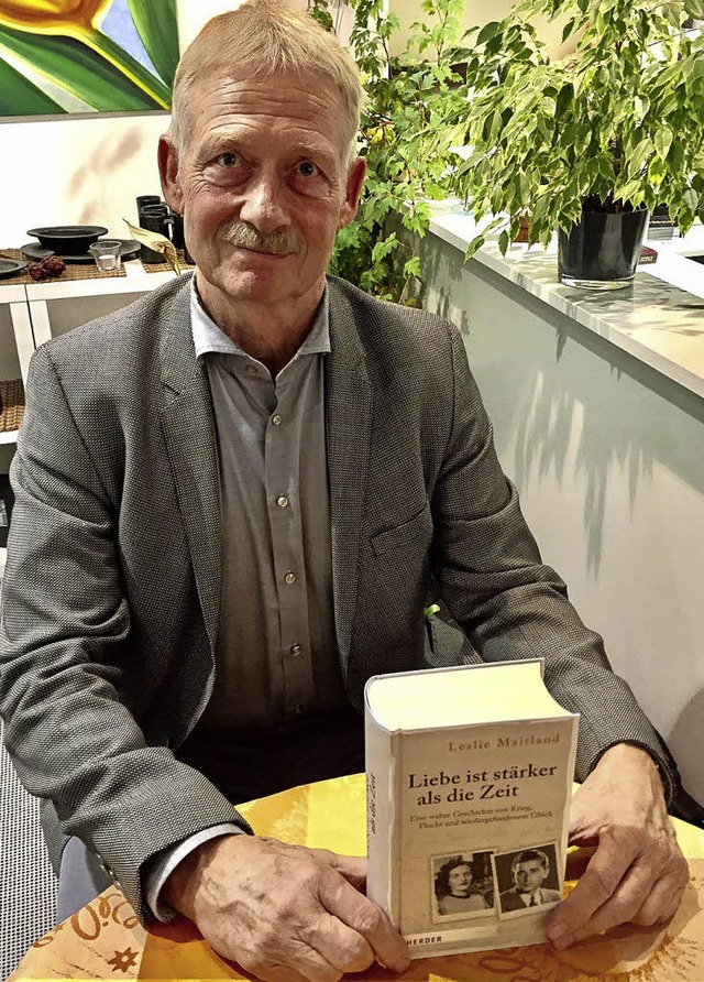 Claus Schneggenburger, ehemaliger Leit...8220; bei der Lesung in  Emmendingen.   | Foto: Regina Keller