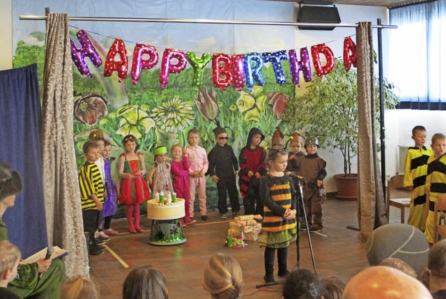 Biene Maja und der Kindergarten Nieder...g. Dem widmete sich ein Theaterstck.   | Foto: Daniel Fleig