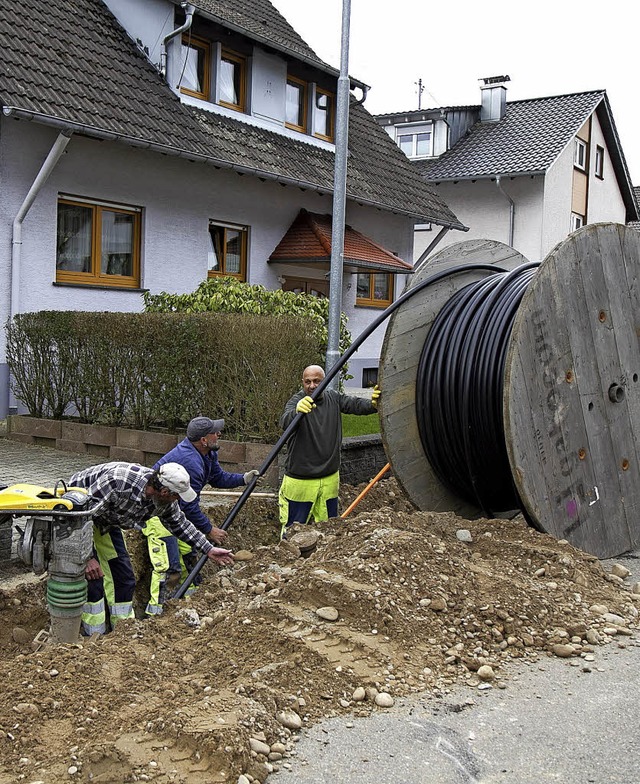 Hier kommt das schnelle Internet: Lehr... in der Bleilestrae in Niederwinden.   | Foto: Daniel Fleig