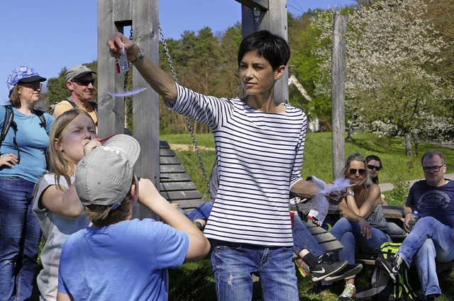 Auf dem Spielplatz am Kapellenweg war ...imente fr den Nachwuchs vorbereitet.   | Foto: Mark Alexander