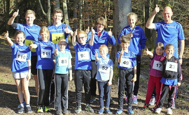 Die jungen TuS-Leichtathleten nahmen e...ndle, Luna Merz und  Giulietta Dorer.   | Foto: Kareen Meyer