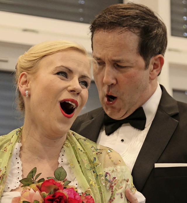 Verena te Best und Michael Kurz beim Operettenkonzert   | Foto: Bartsch