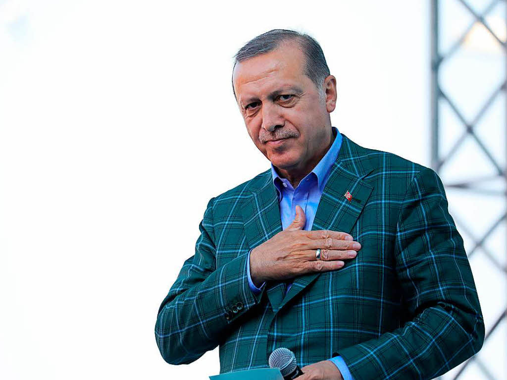 Erdogan beim Wahlkampfabschluss