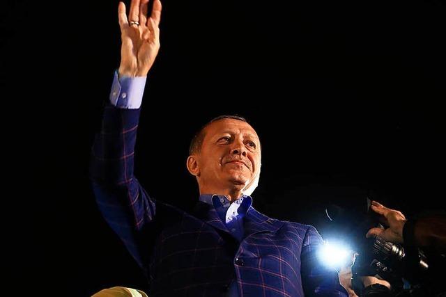Erdogan gewinnt Referendum über Präsidialsystem knapp
