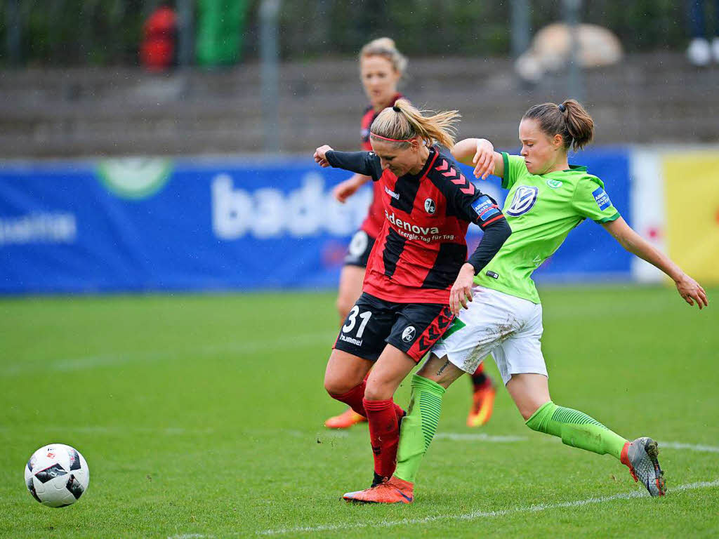 Die Fuballerinnen des SC Freiburg scheitern wieder im Pokal Halbfinale