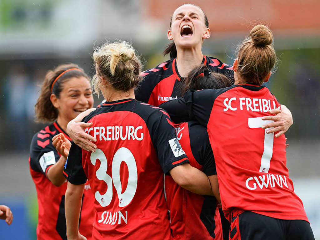 Die Fuballerinnen des SC Freiburg scheitern wieder im Pokal Halbfinale