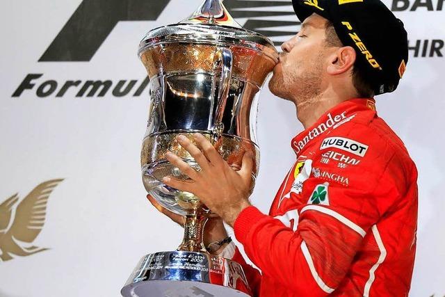 Vettel siegt – Das Ferrari-Pferdchen galoppiert
