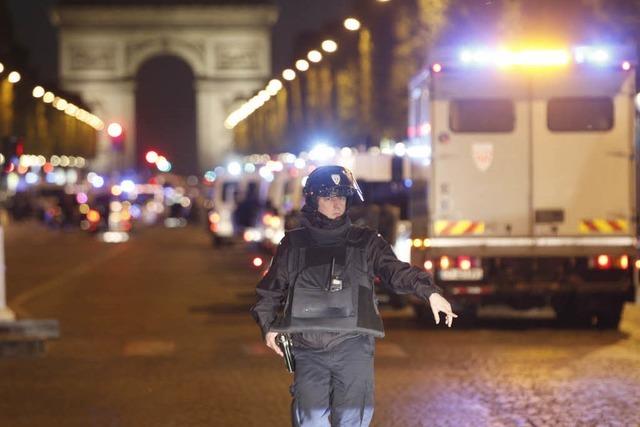 Schießerei auf den Champs-Élysée – Polizist in Paris getötet